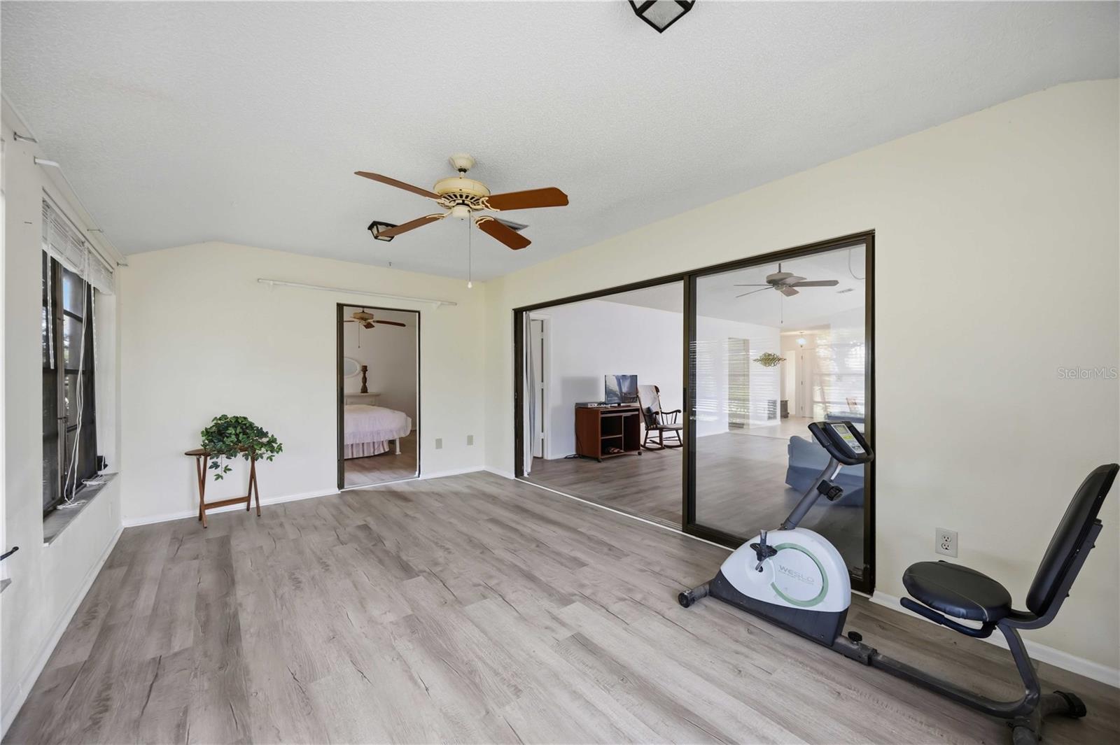 98 DRIFTING SANDS DR, VENICE, FL — photo 38