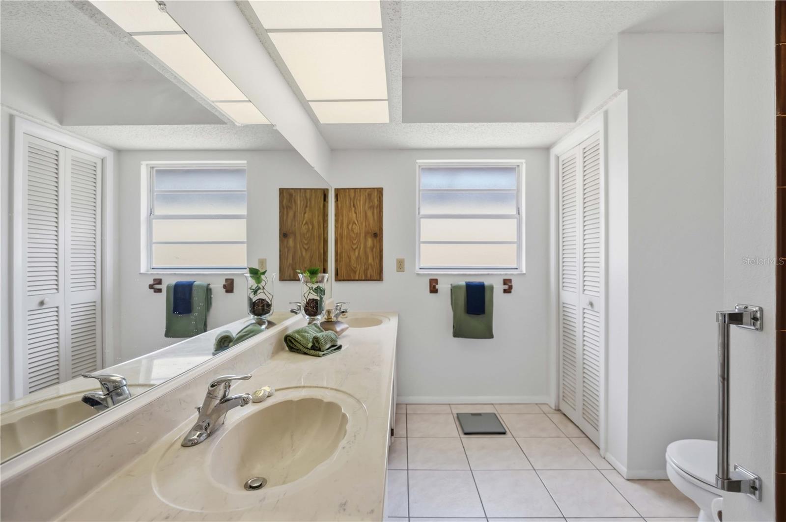 98 DRIFTING SANDS DR, VENICE, FL — photo 44