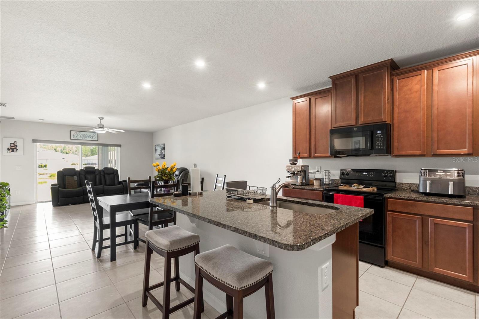 17784 TURNING LEAF CIR, LAND O LAKES, FL — photo 13