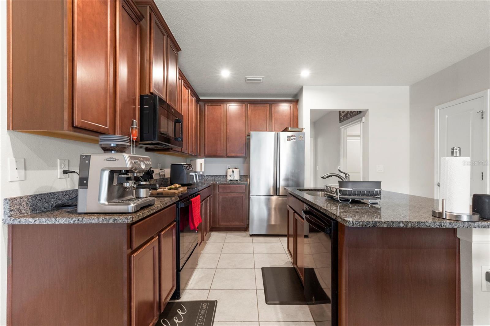 17784 TURNING LEAF CIR, LAND O LAKES, FL — photo 17