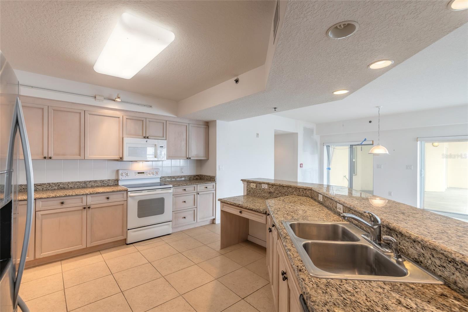 5300 S ATLANTIC AVE #3-605, NEW SMYRNA BEACH, FL — photo 9