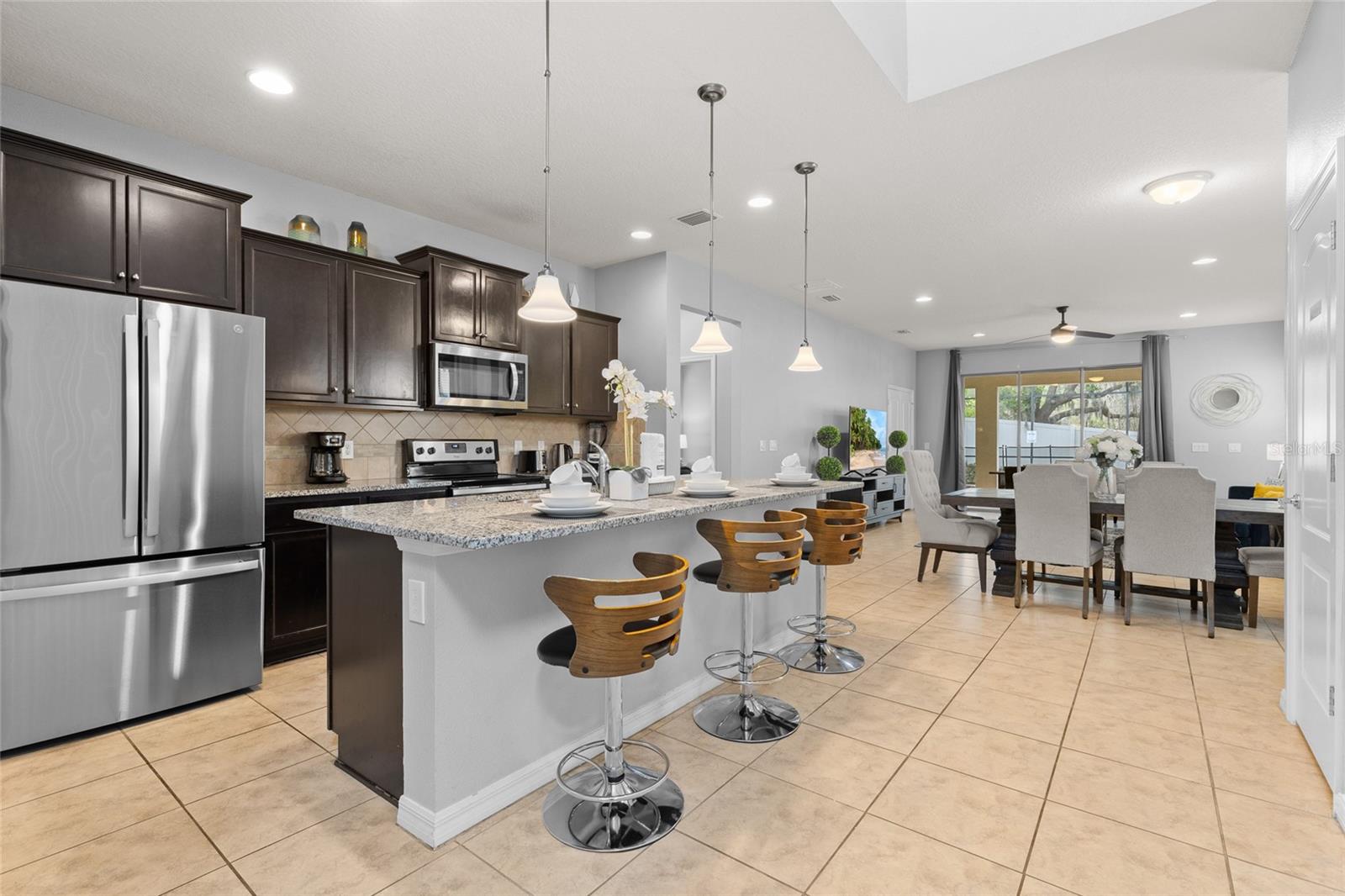 1885 NICE CT, KISSIMMEE, FL — photo 7