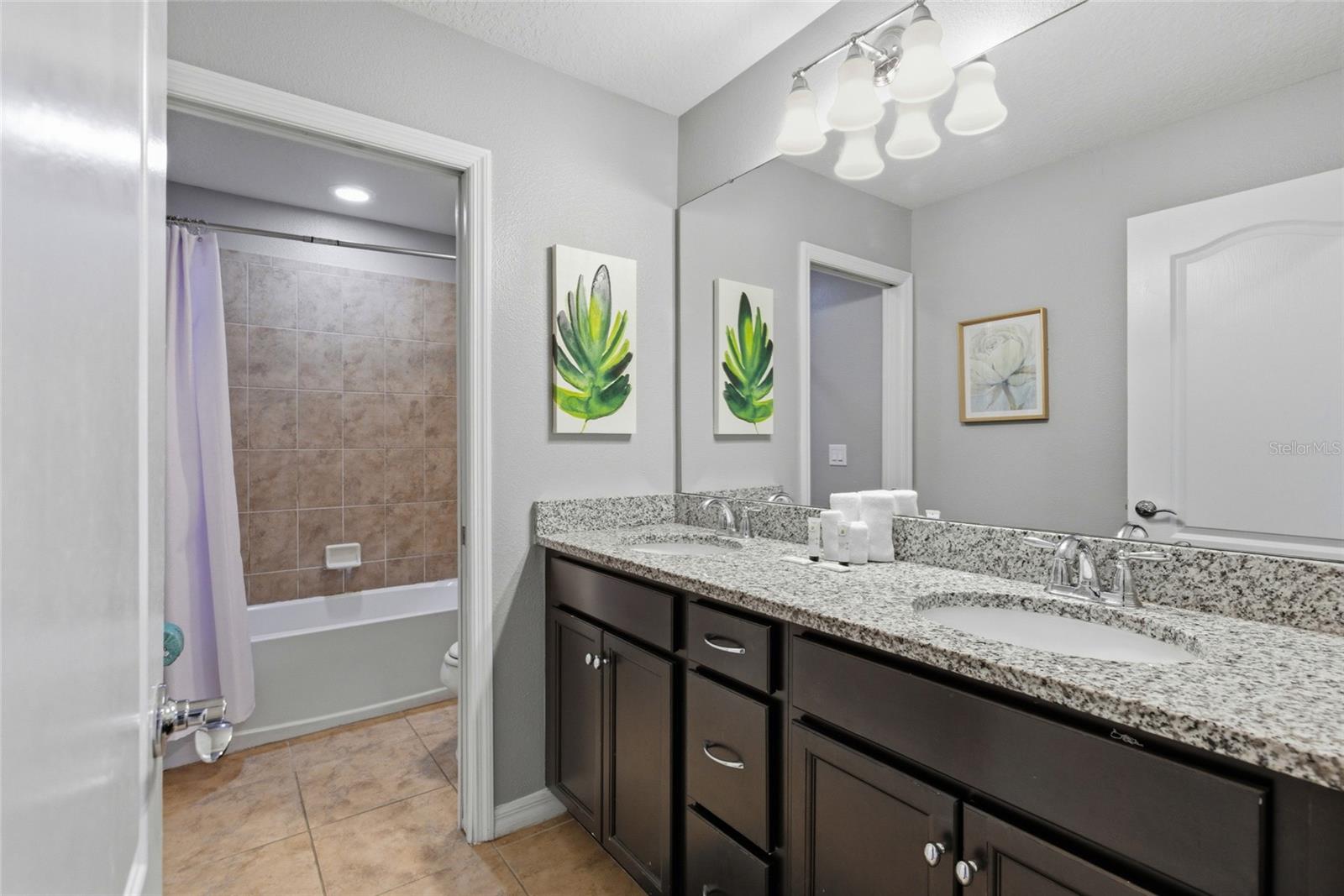 1885 NICE CT, KISSIMMEE, FL — photo 35
