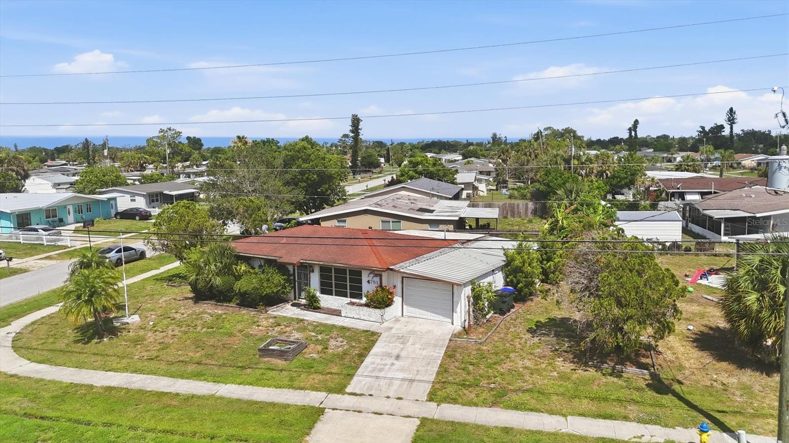 4751 S BISCAYNE DR, NORTH PORT, FL — photo 3