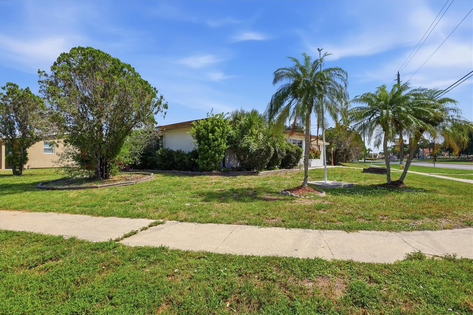 4751 S BISCAYNE DR, NORTH PORT, FL — photo 6