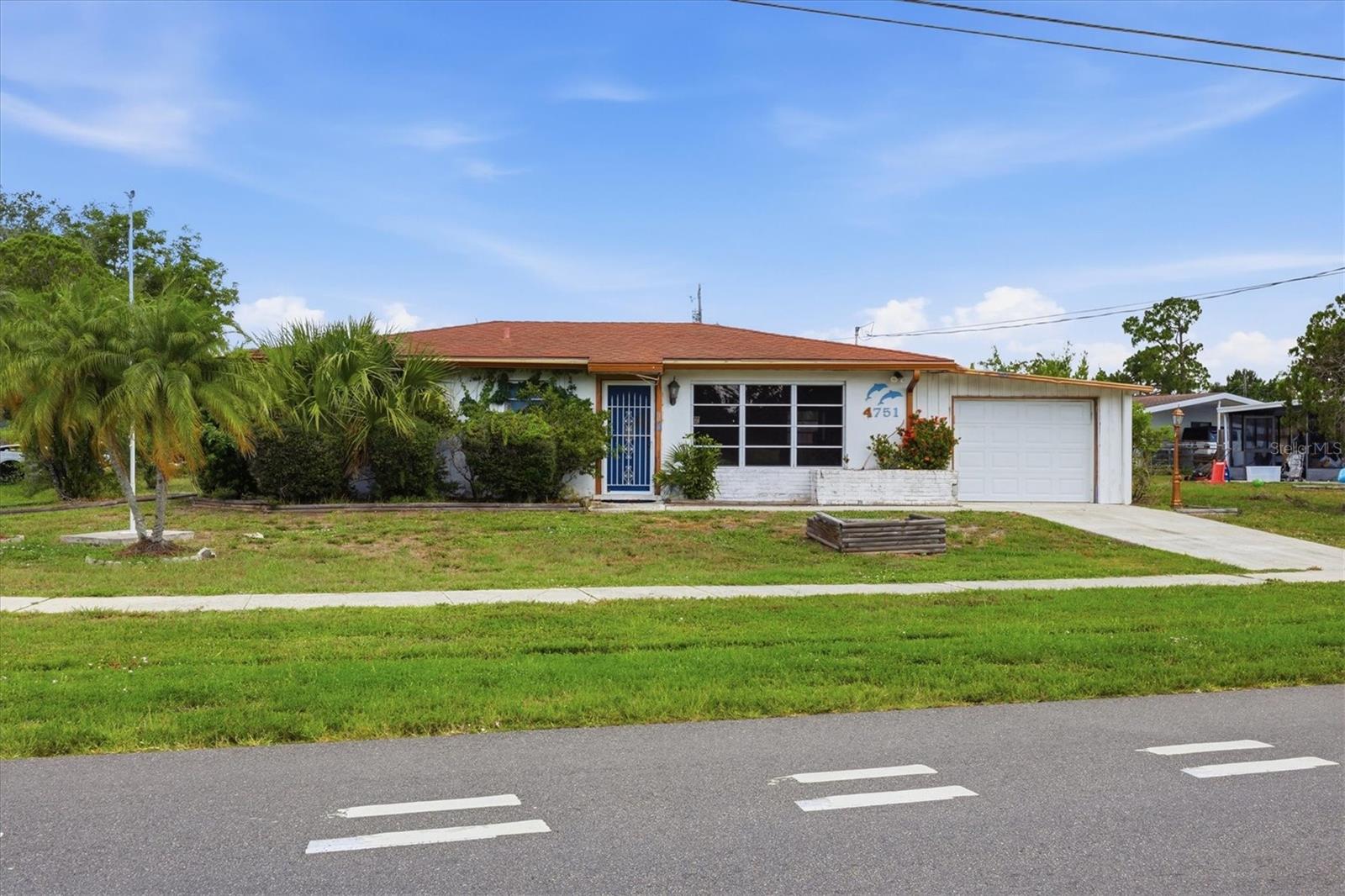 4751 S BISCAYNE DR, NORTH PORT, FL