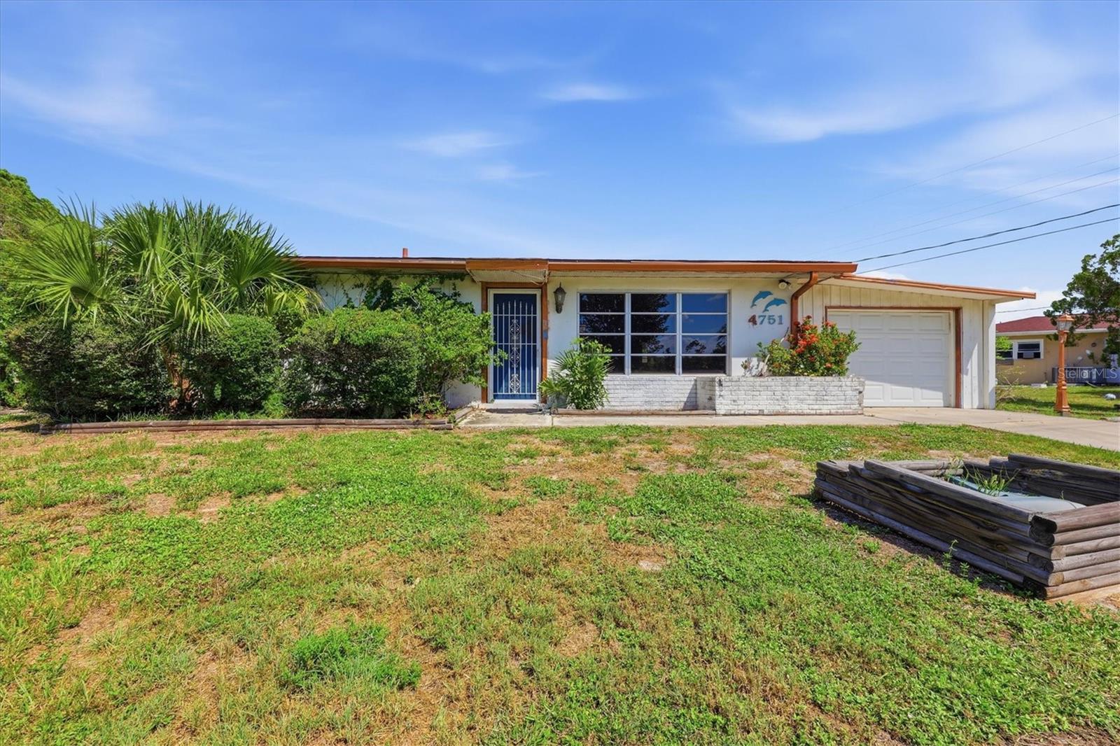 4751 S BISCAYNE DR, NORTH PORT, FL — photo 11