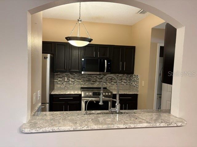 18157 PARADISE POINT DR, TAMPA, FL — photo 7