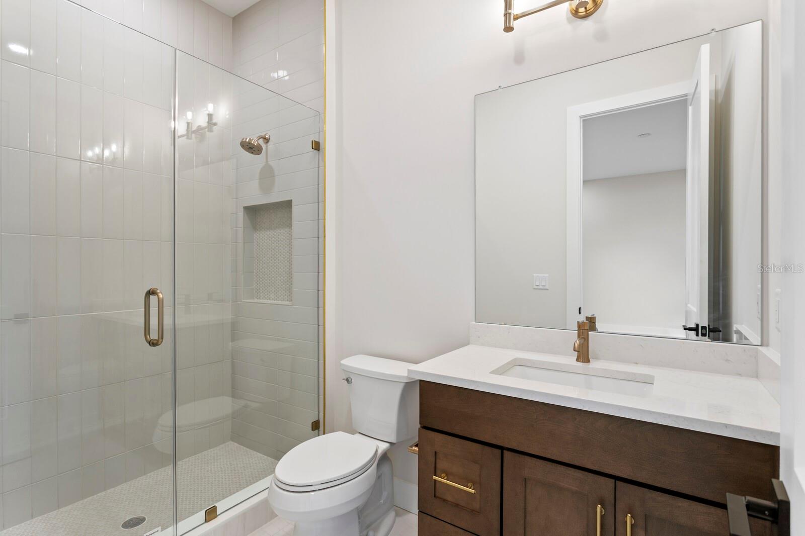 5021 W LEONA ST, TAMPA, FL — photo 39