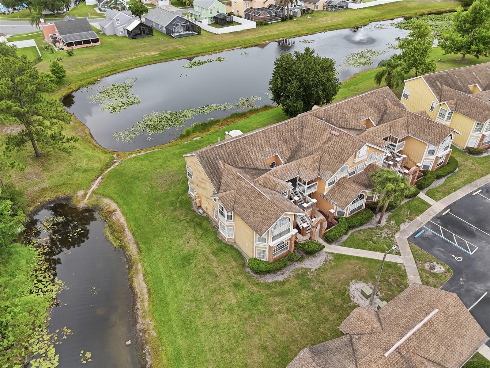 2474 SWEETWATER CLUB CIR #101, KISSIMMEE, FL — photo 32