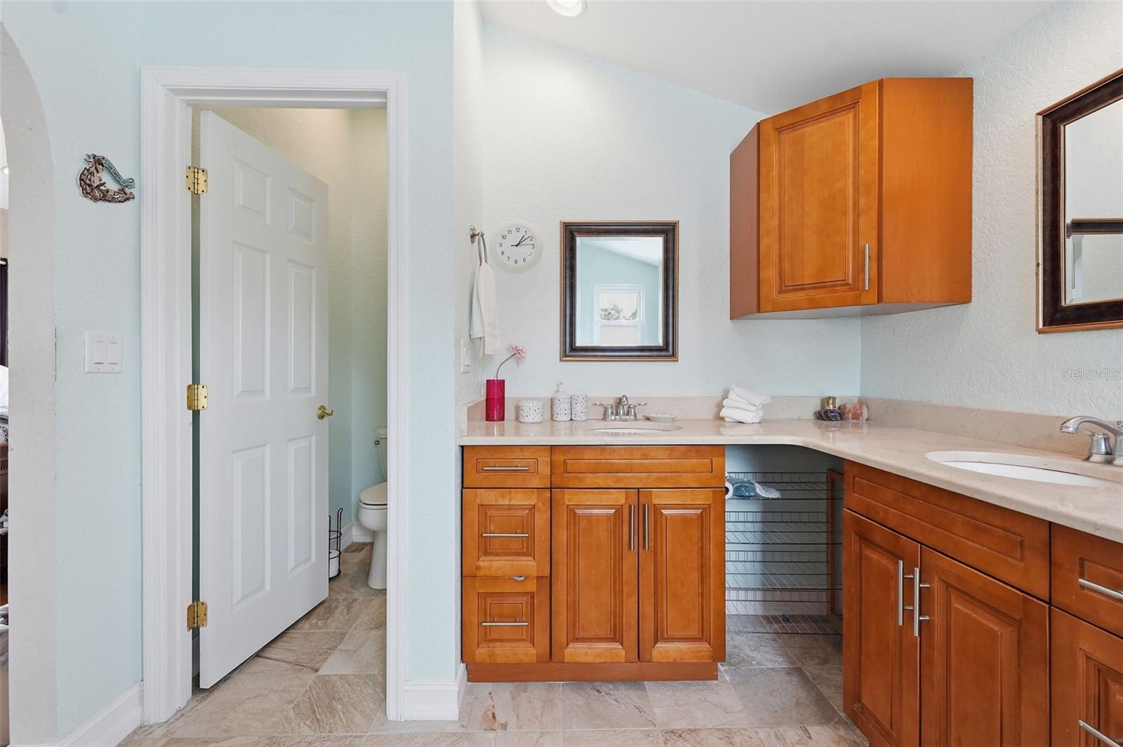 1963 EDGEWATER DR, CLEARWATER, FL — photo 20