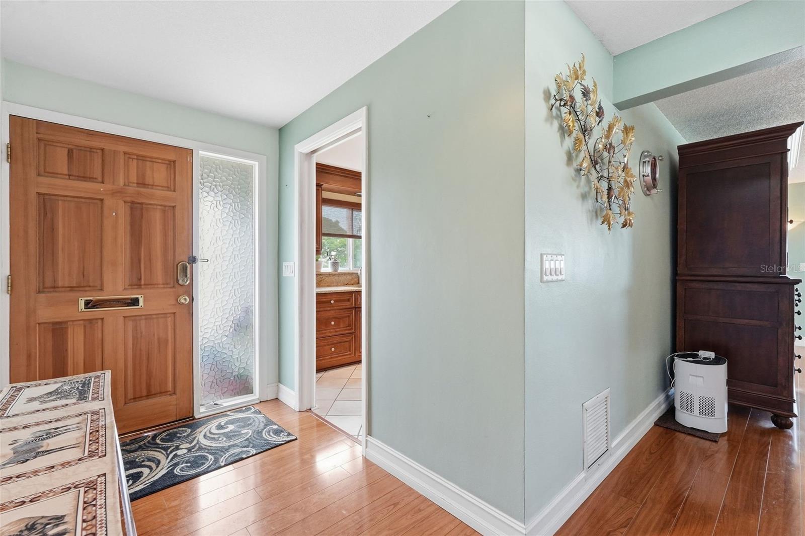 1963 EDGEWATER DR, CLEARWATER, FL — photo 28