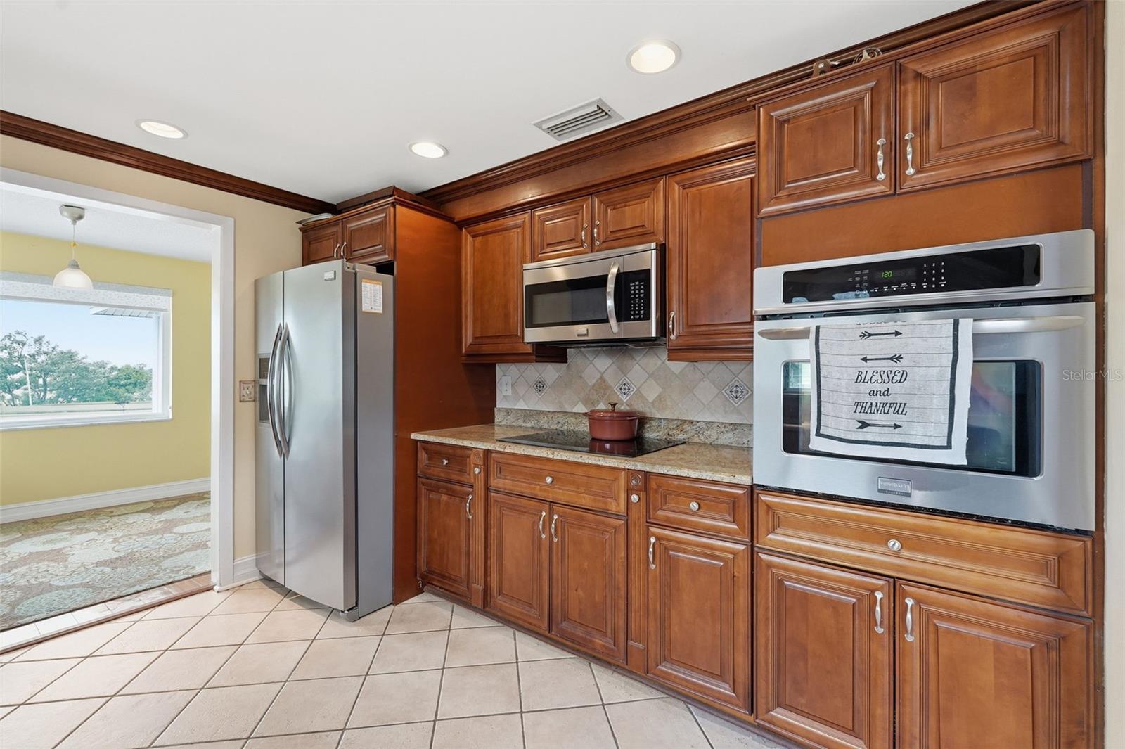 1963 EDGEWATER DR, CLEARWATER, FL — photo 34