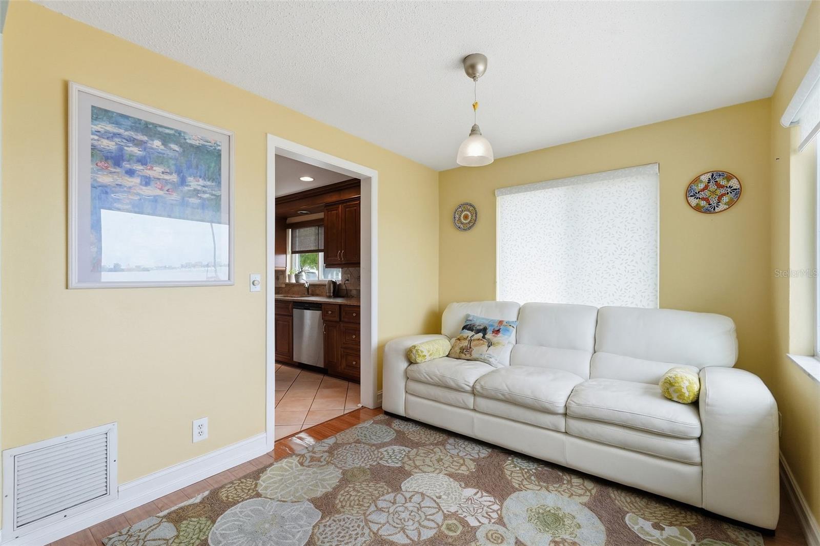 1963 EDGEWATER DR, CLEARWATER, FL — photo 41