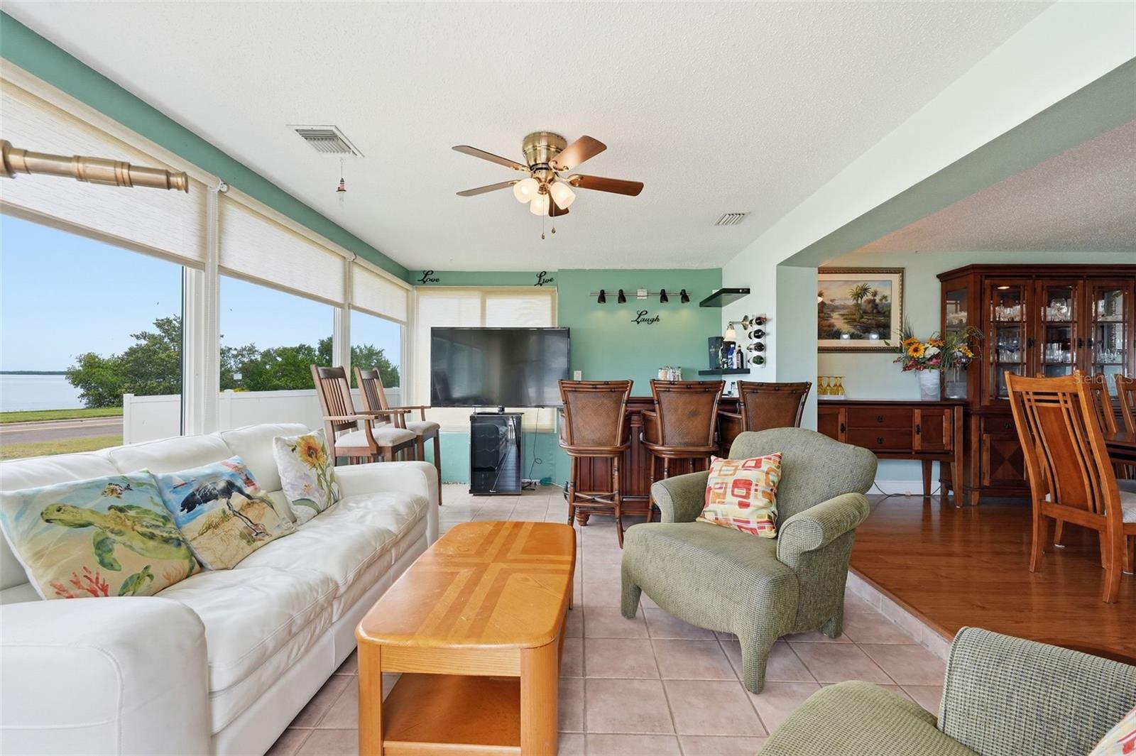 1963 EDGEWATER DR, CLEARWATER, FL — photo 48