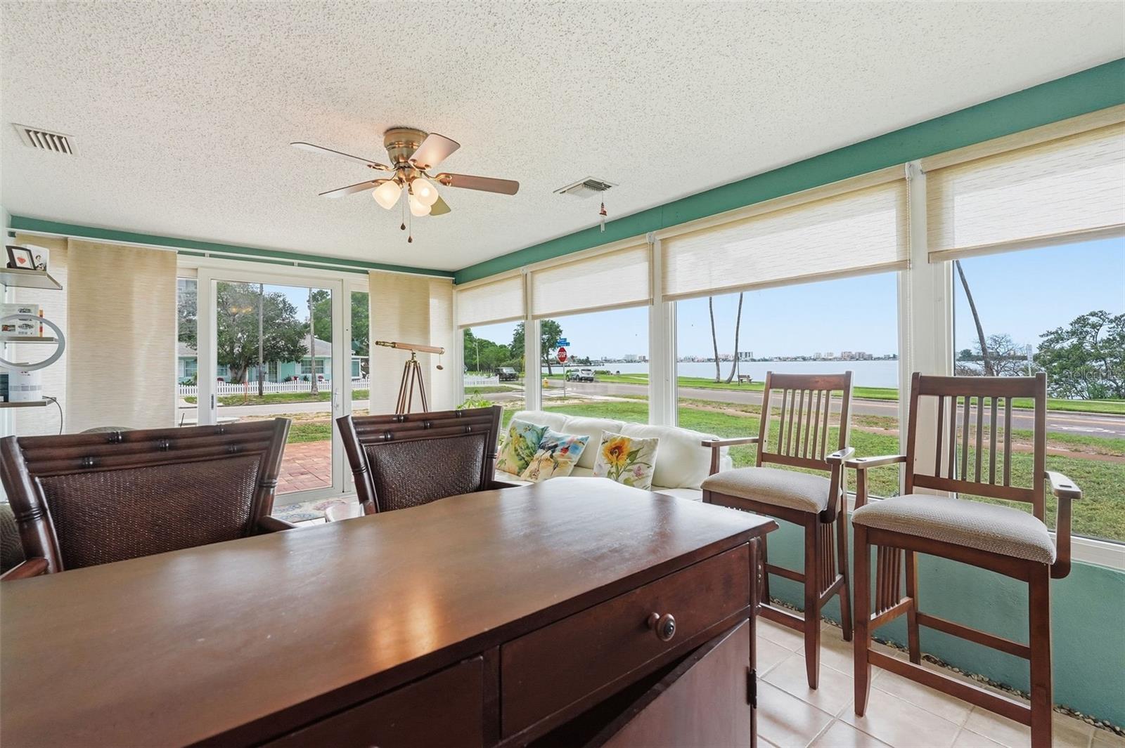 1963 EDGEWATER DR, CLEARWATER, FL — photo 52