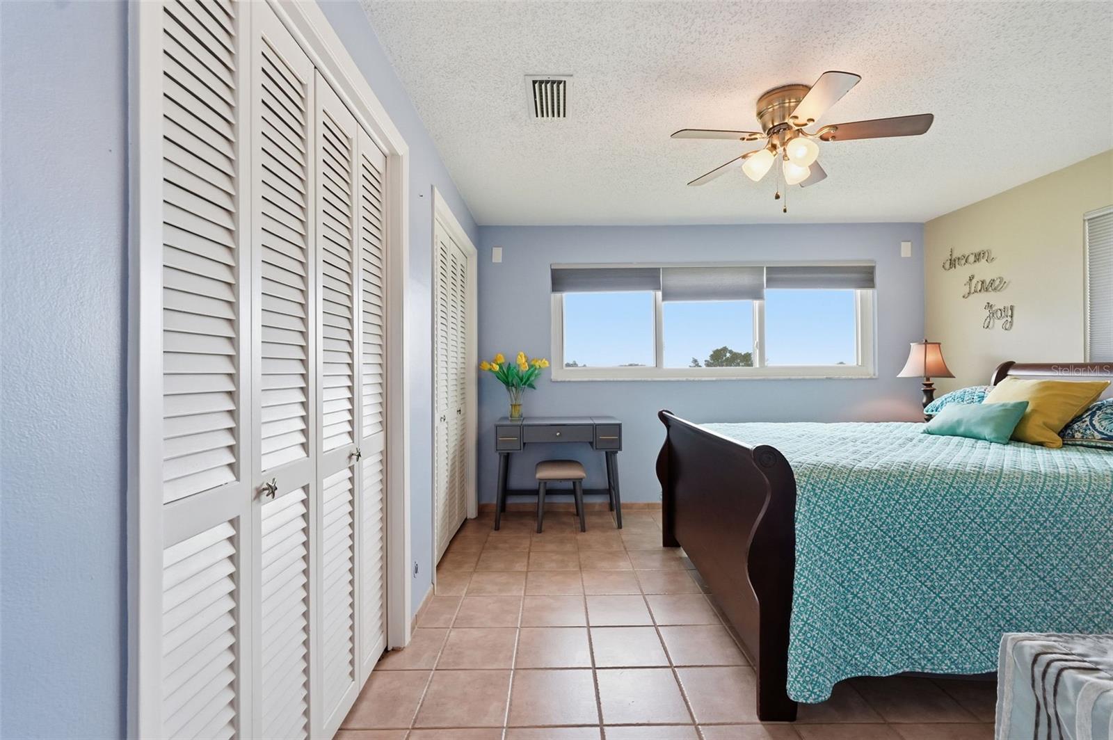 1963 EDGEWATER DR, CLEARWATER, FL — photo 53