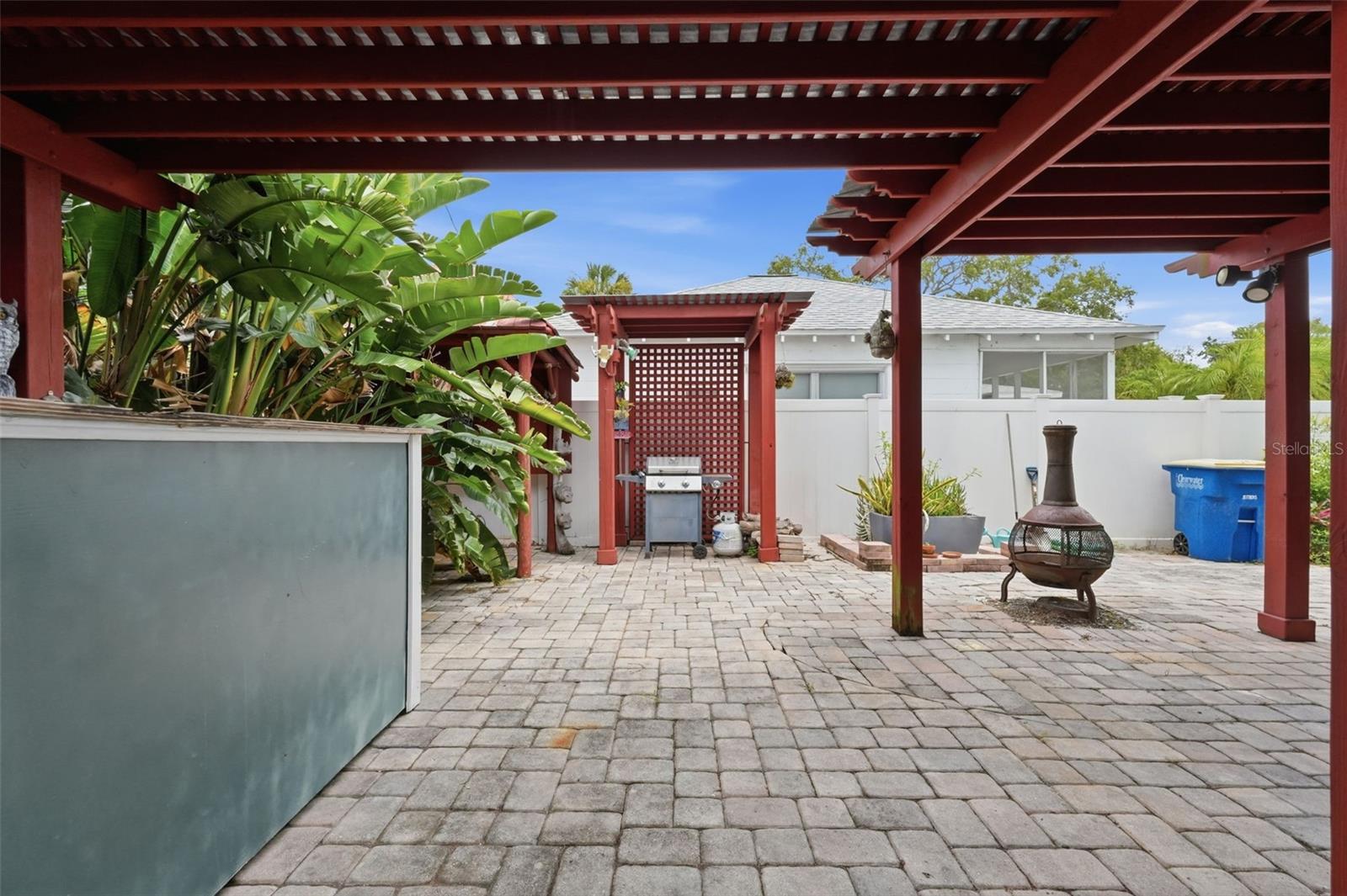 1963 EDGEWATER DR, CLEARWATER, FL — photo 76