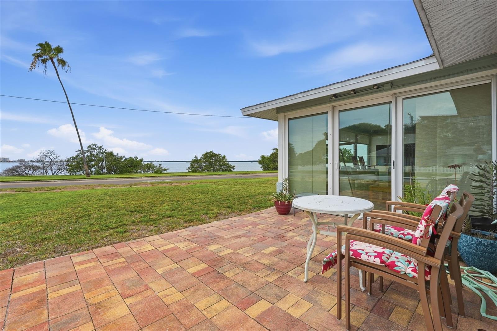 1963 EDGEWATER DR, CLEARWATER, FL — photo 80