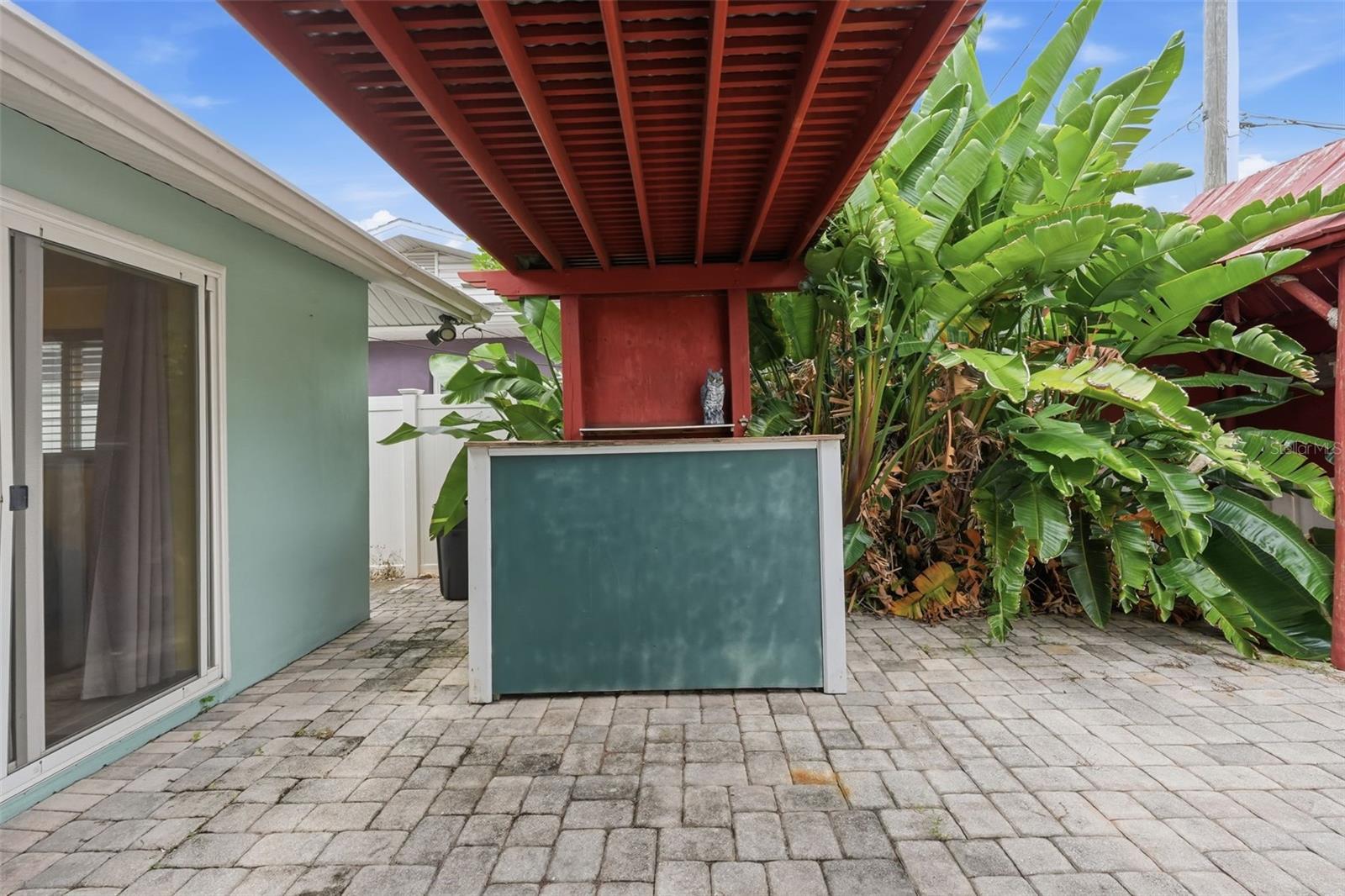 1963 EDGEWATER DR, CLEARWATER, FL — photo 81