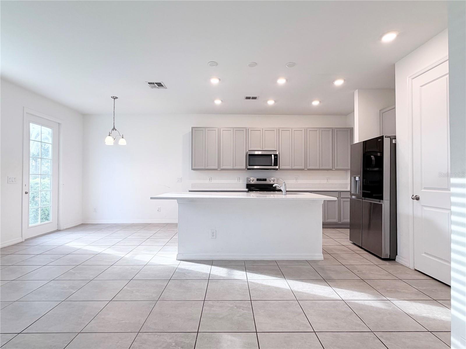 1542 DISCOVERY ST, DAVENPORT, FL — photo 4