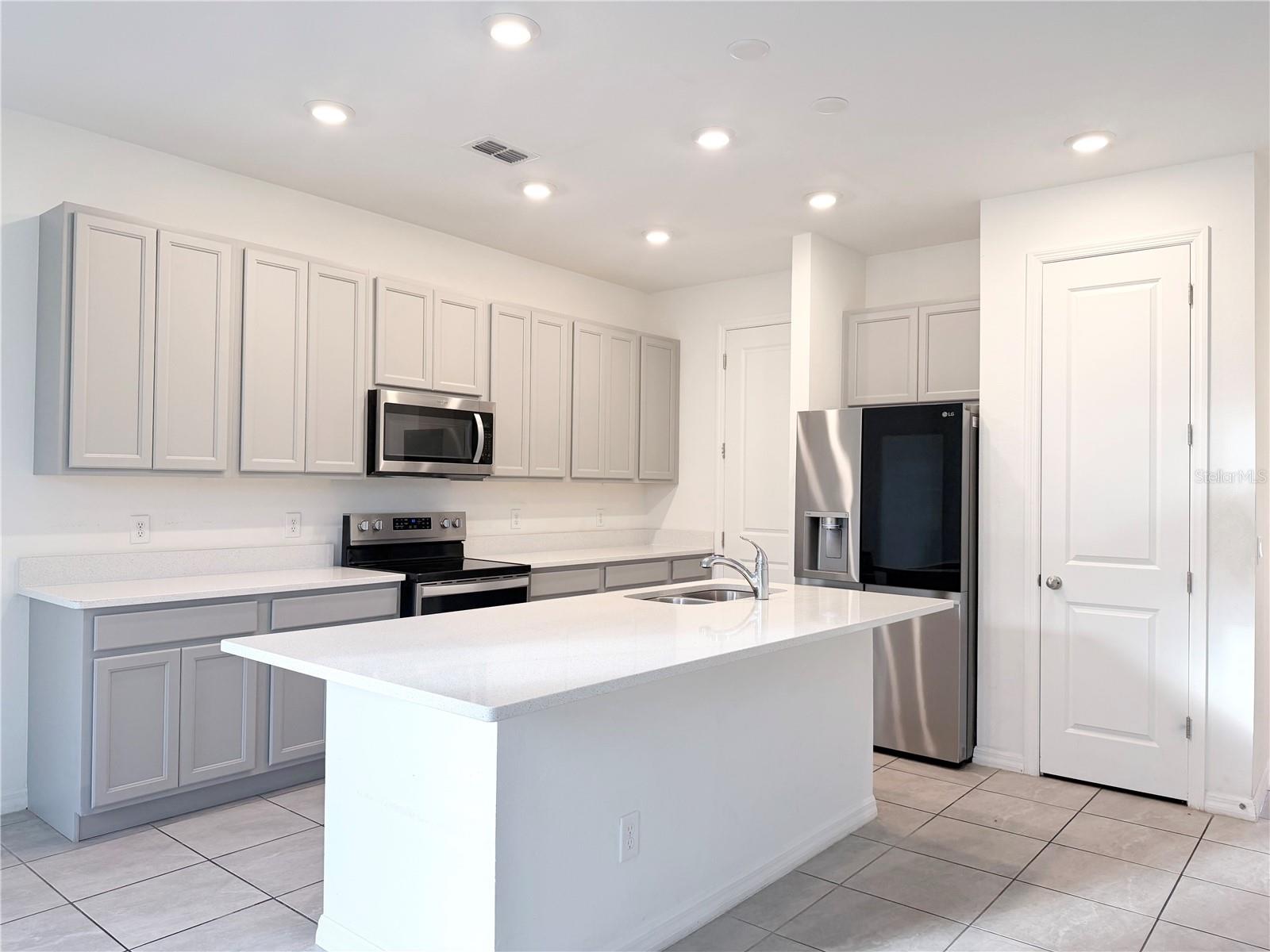 1542 DISCOVERY ST, DAVENPORT, FL — photo 5