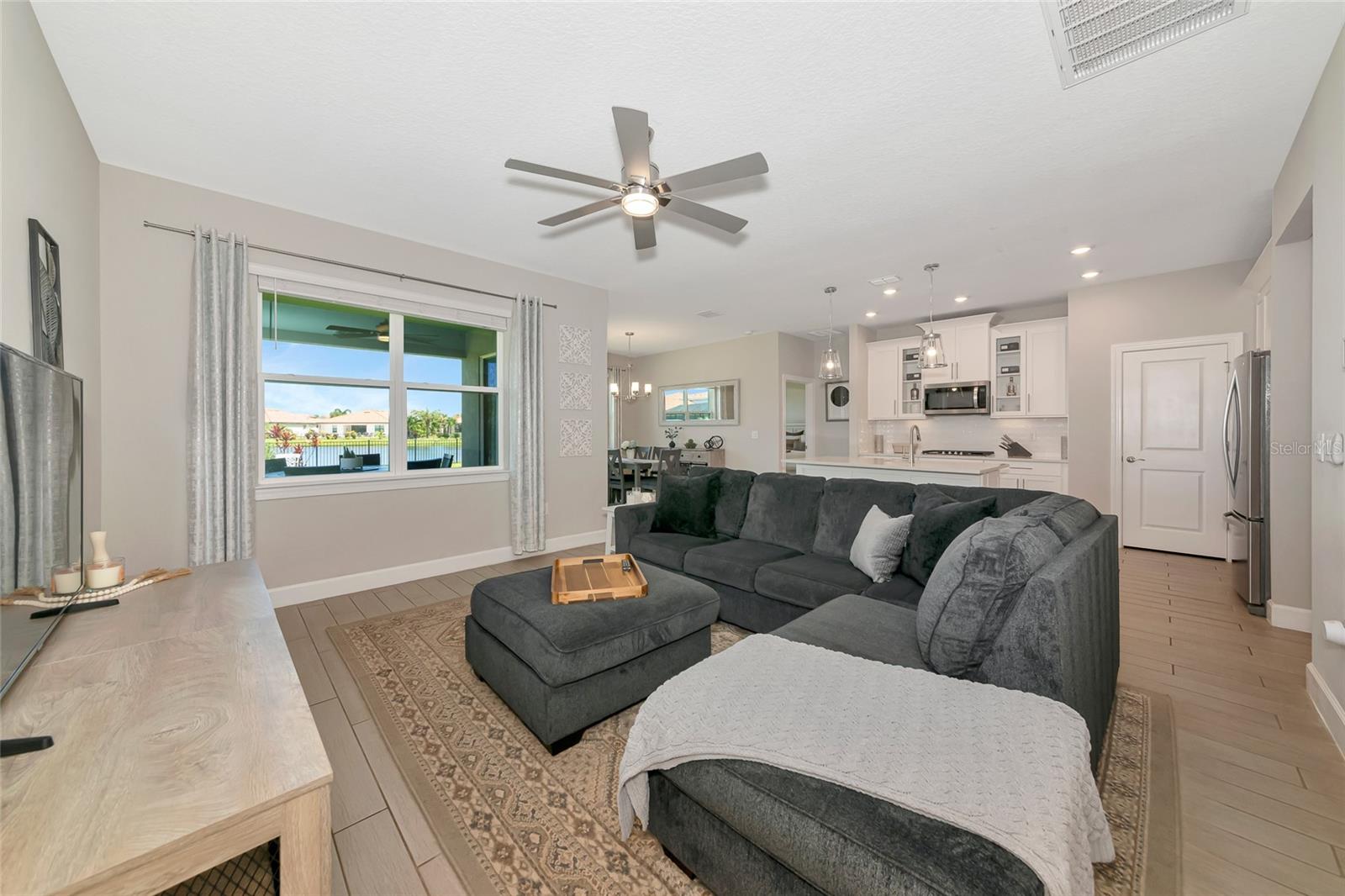 13513 FLAT WOODS TER, BRADENTON, FL — photo 6