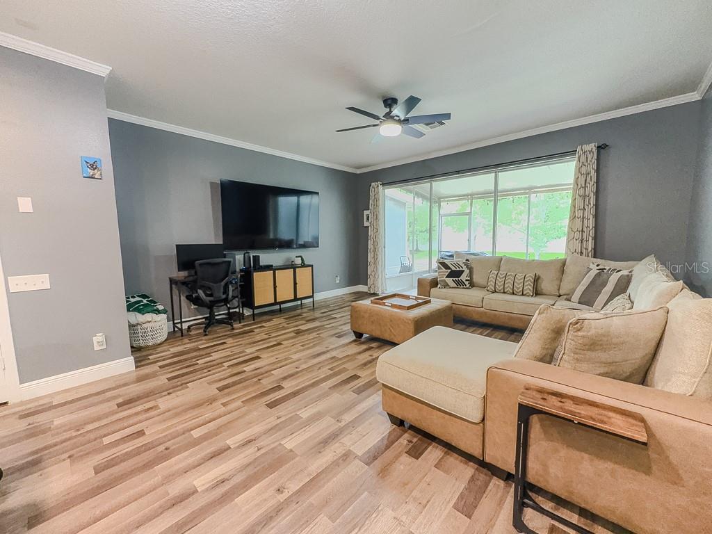 8505 SANDY BEACH ST, TAMPA, FL — photo 15