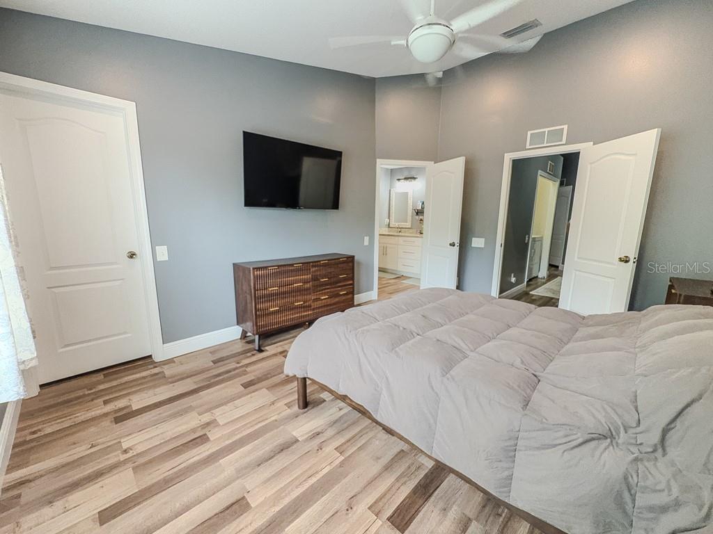 8505 SANDY BEACH ST, TAMPA, FL — photo 25