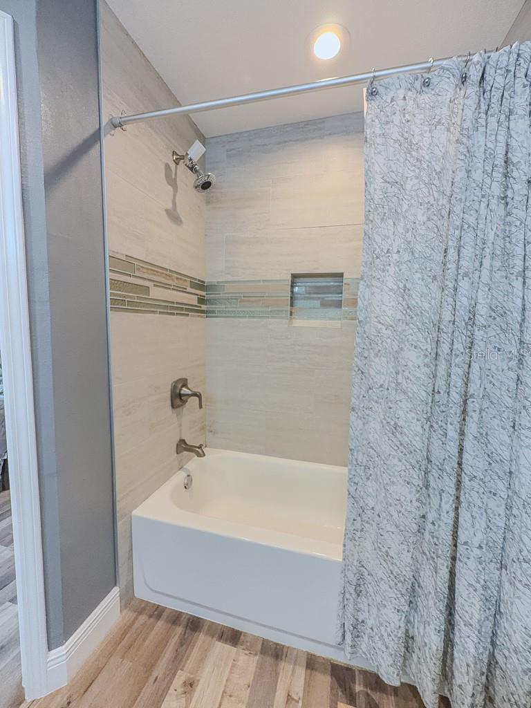 8505 SANDY BEACH ST, TAMPA, FL — photo 28