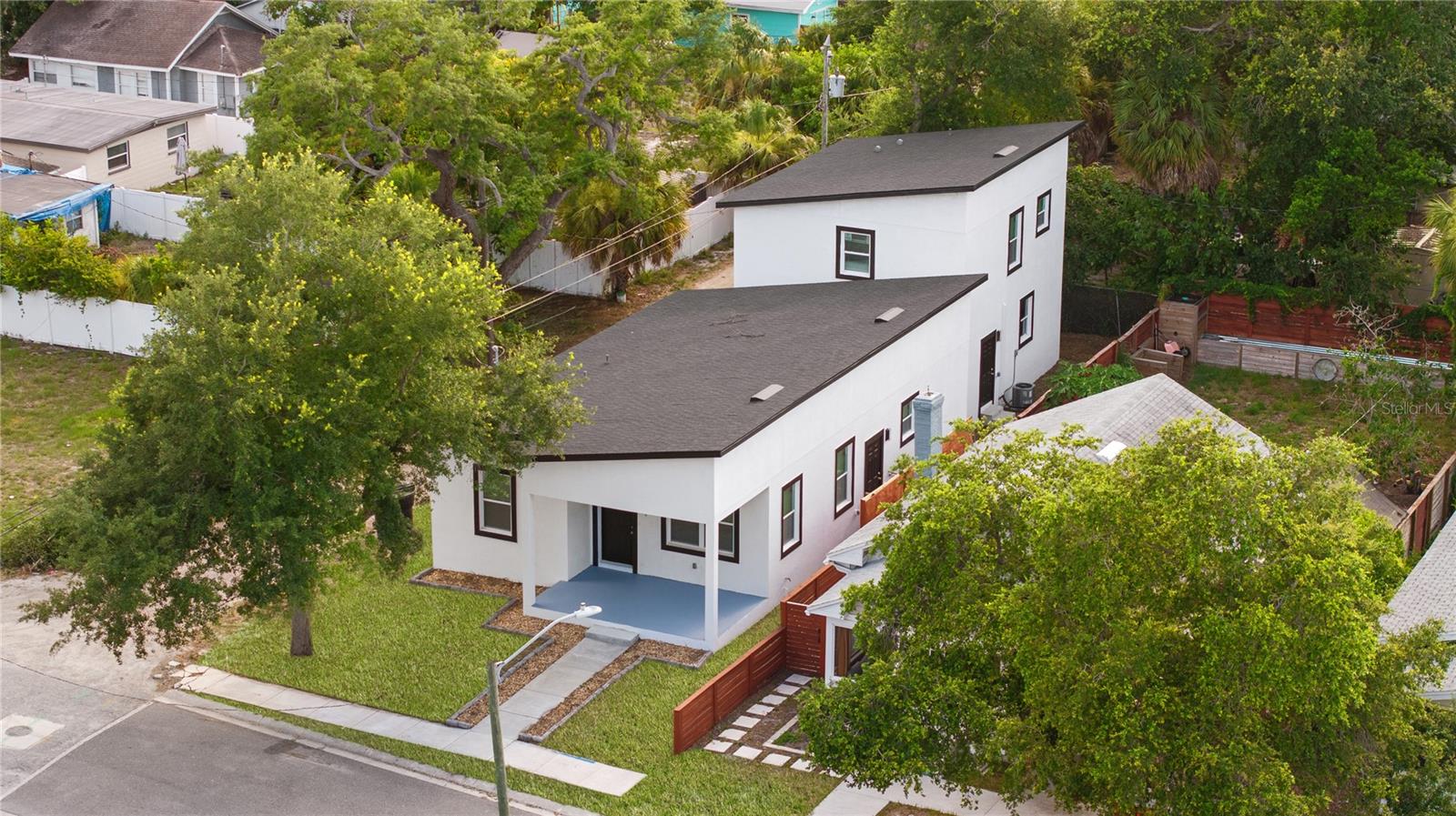 1421 35TH ST S, ST PETERSBURG, FL — photo 2