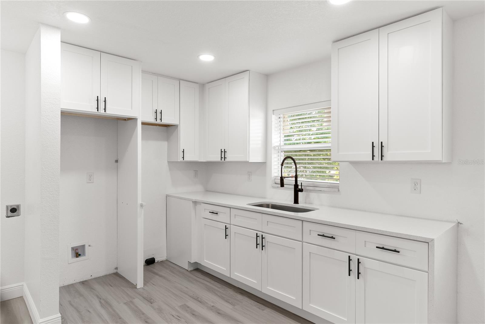 1421 35TH ST S, ST PETERSBURG, FL — photo 22