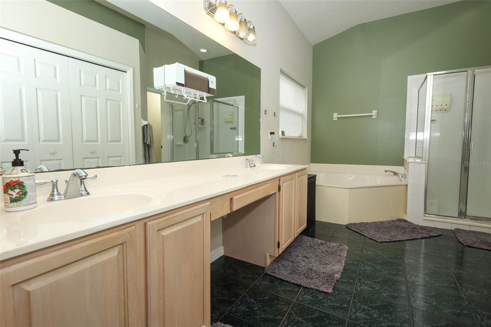 877 KENSINGTON GARDENS CT, OVIEDO, FL — photo 23