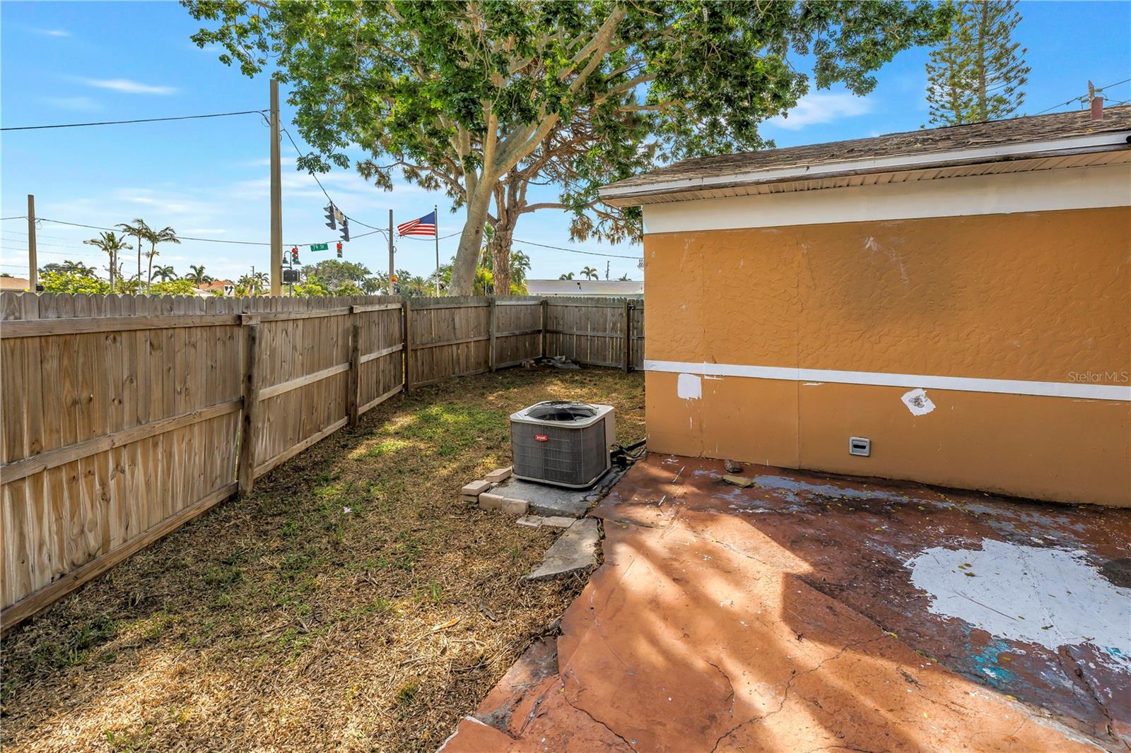 7901 CAUSEWAY BLVD S, ST PETERSBURG, FL — photo 14