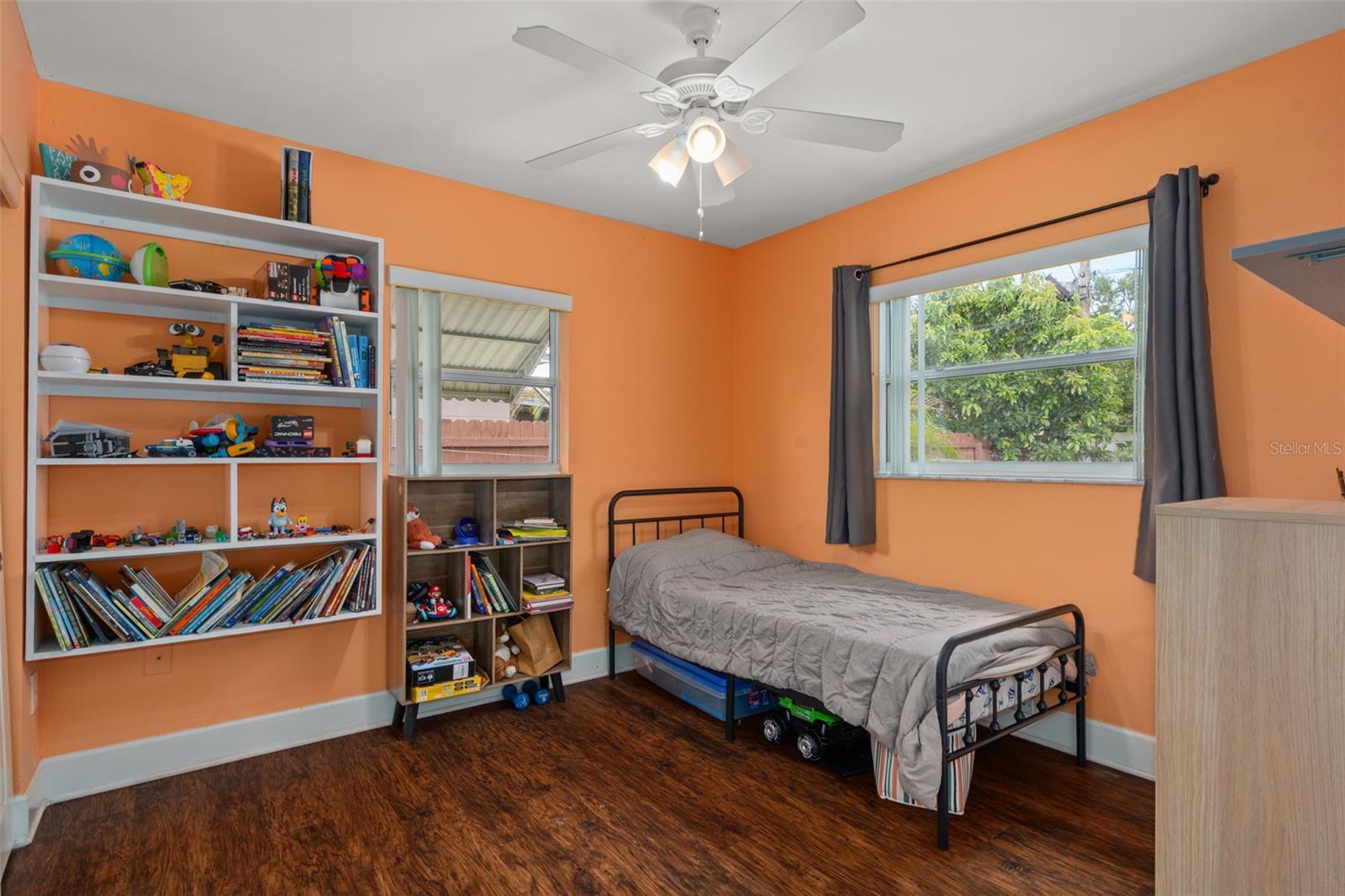 9812 51ST AVE N, ST PETERSBURG, FL — photo 15