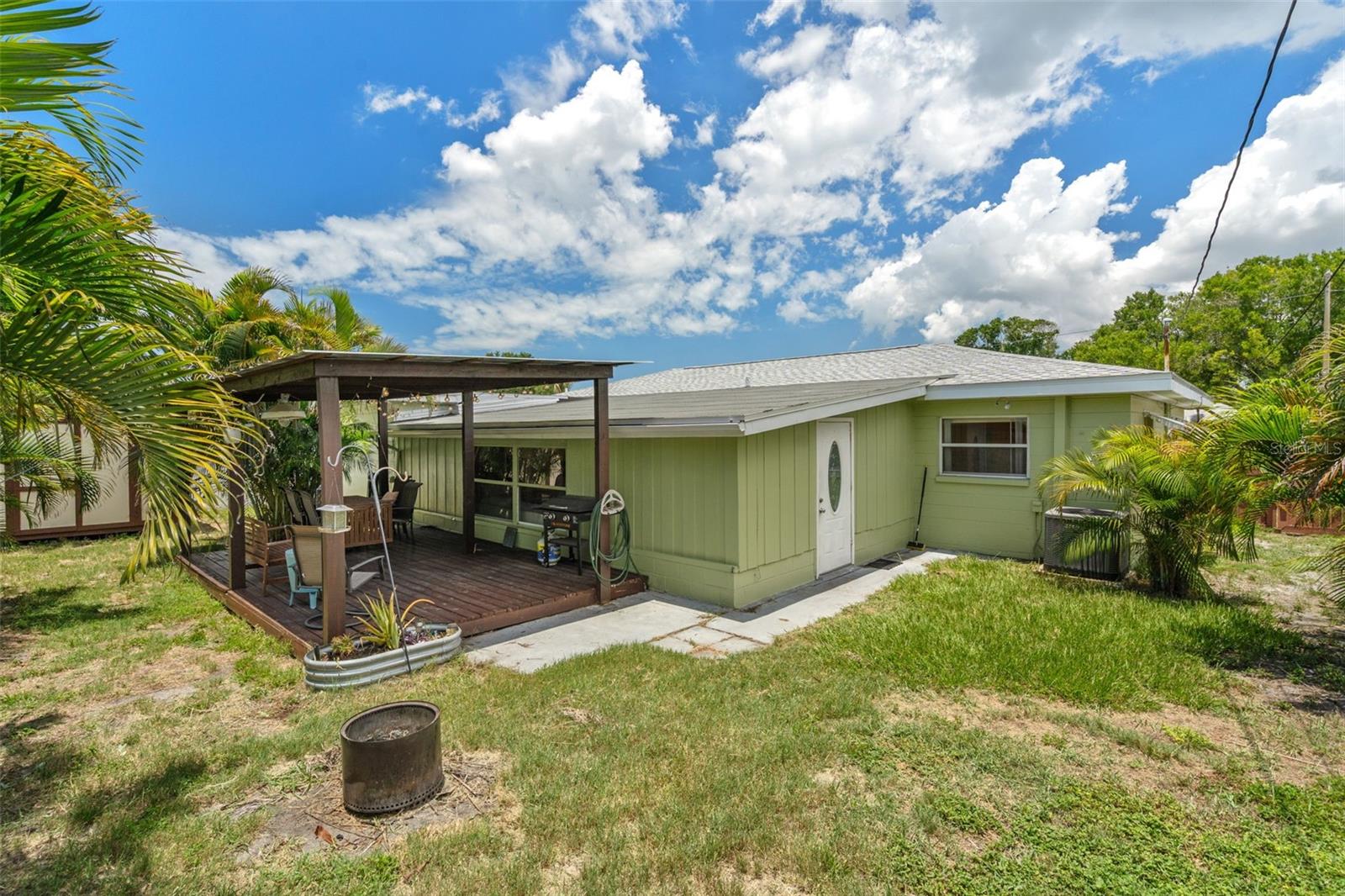 9812 51ST AVE N, ST PETERSBURG, FL — photo 24