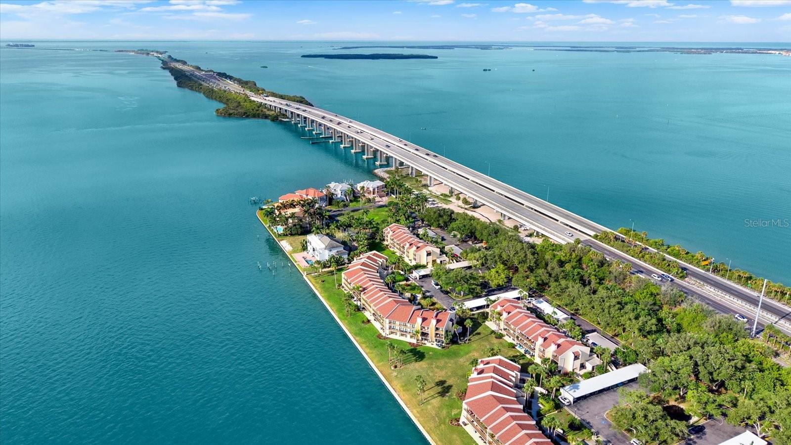 7530 SUNSHINE SKYWAY LN S #P7, ST PETERSBURG, FL — photo 27