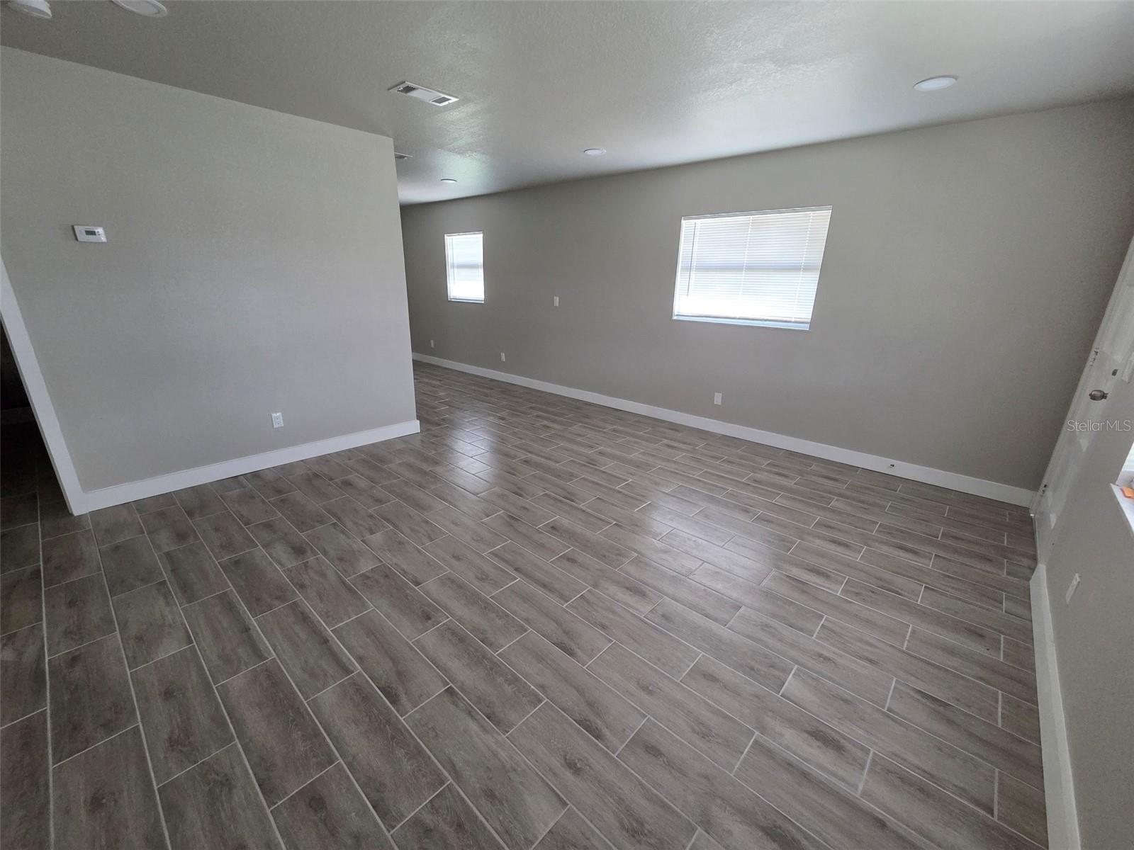 38300 HENRY DR, ZEPHYRHILLS, FL — photo 5