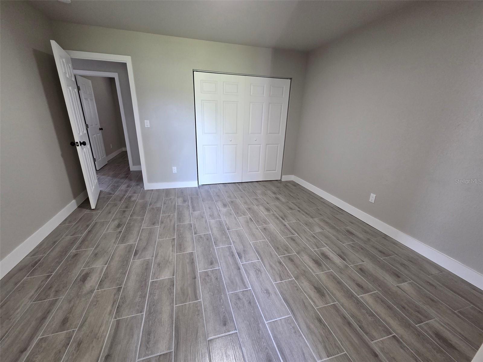 38300 HENRY DR, ZEPHYRHILLS, FL — photo 12