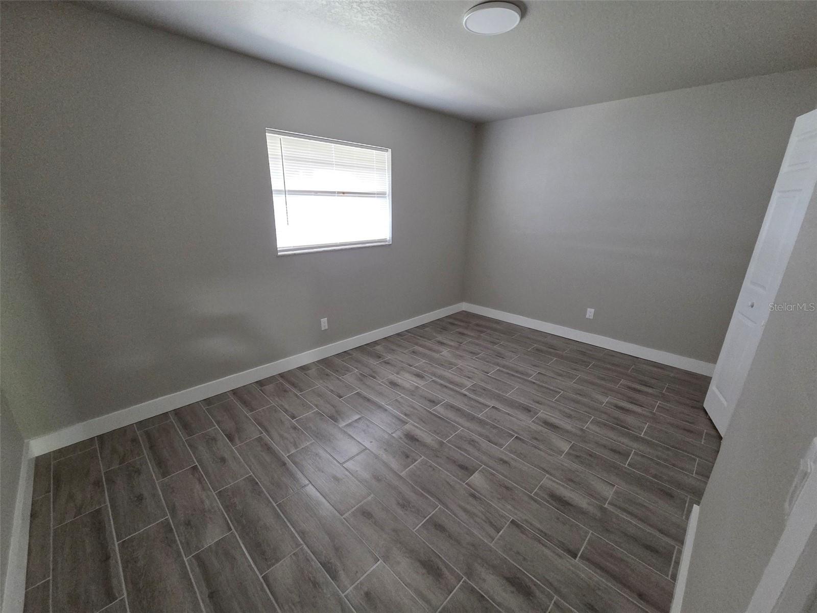 38300 HENRY DR, ZEPHYRHILLS, FL — photo 15