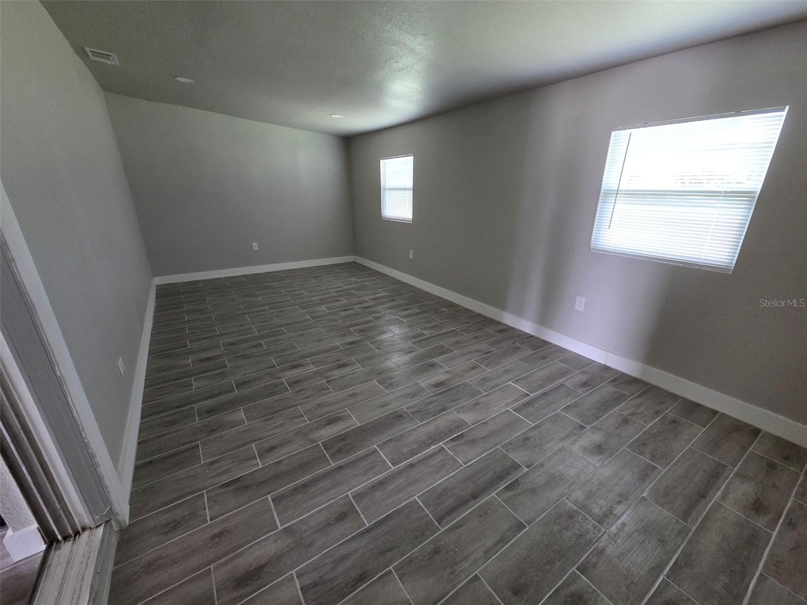 38300 HENRY DR, ZEPHYRHILLS, FL — photo 17