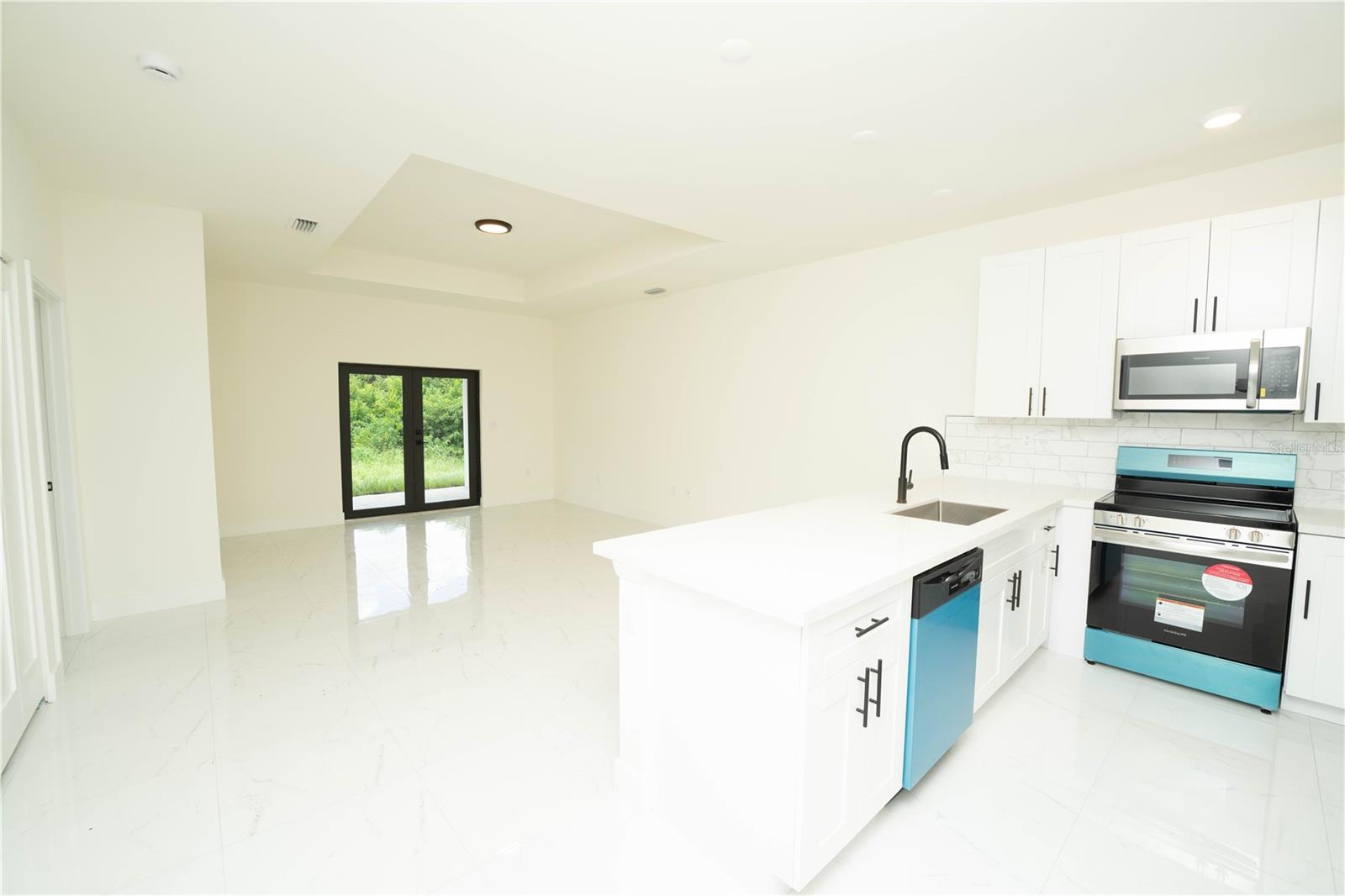 4706 27TH ST SW, LEHIGH ACRES, FL — photo 2
