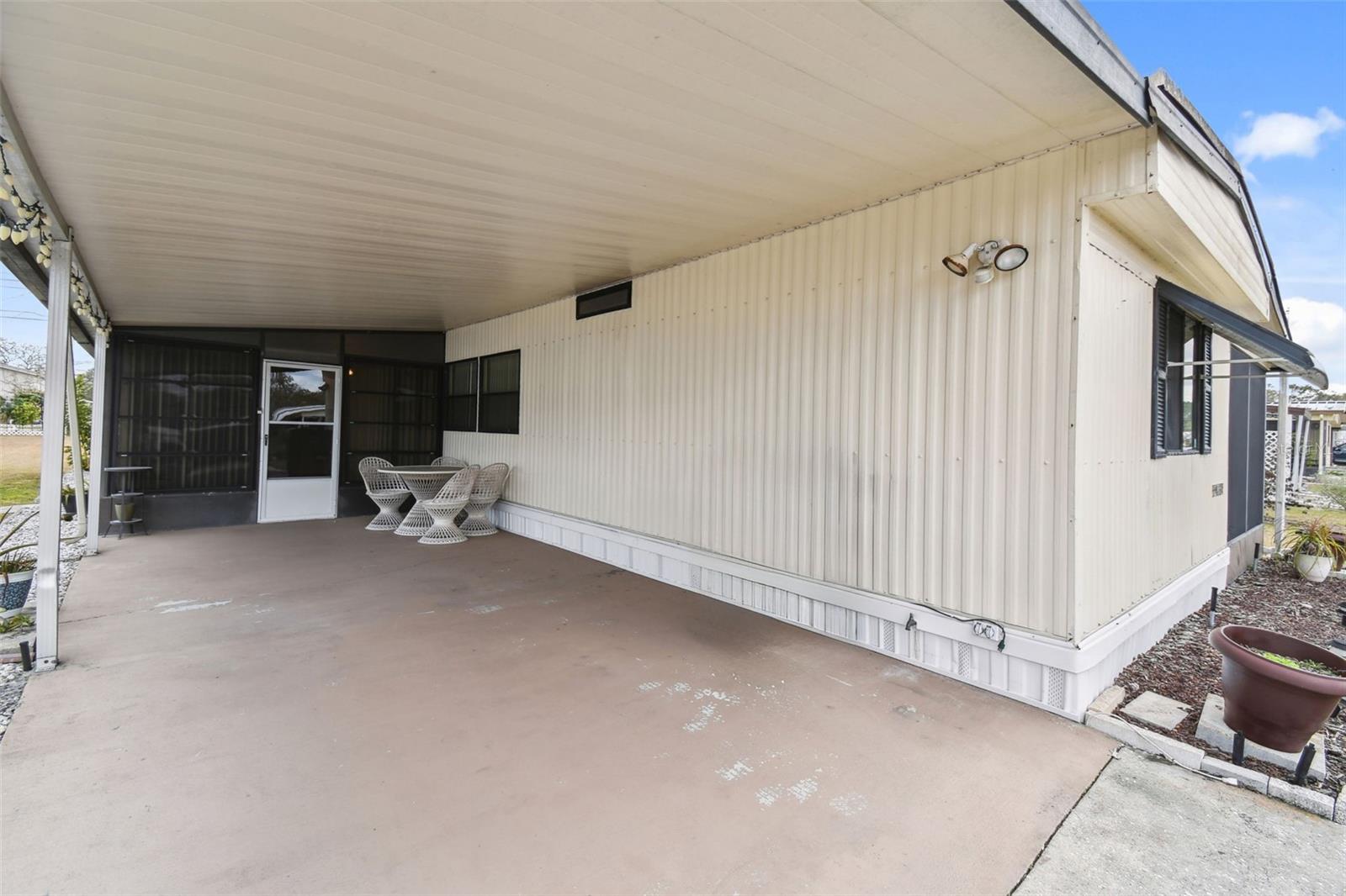 313 MONROE DR, LAKELAND, FL — photo 9