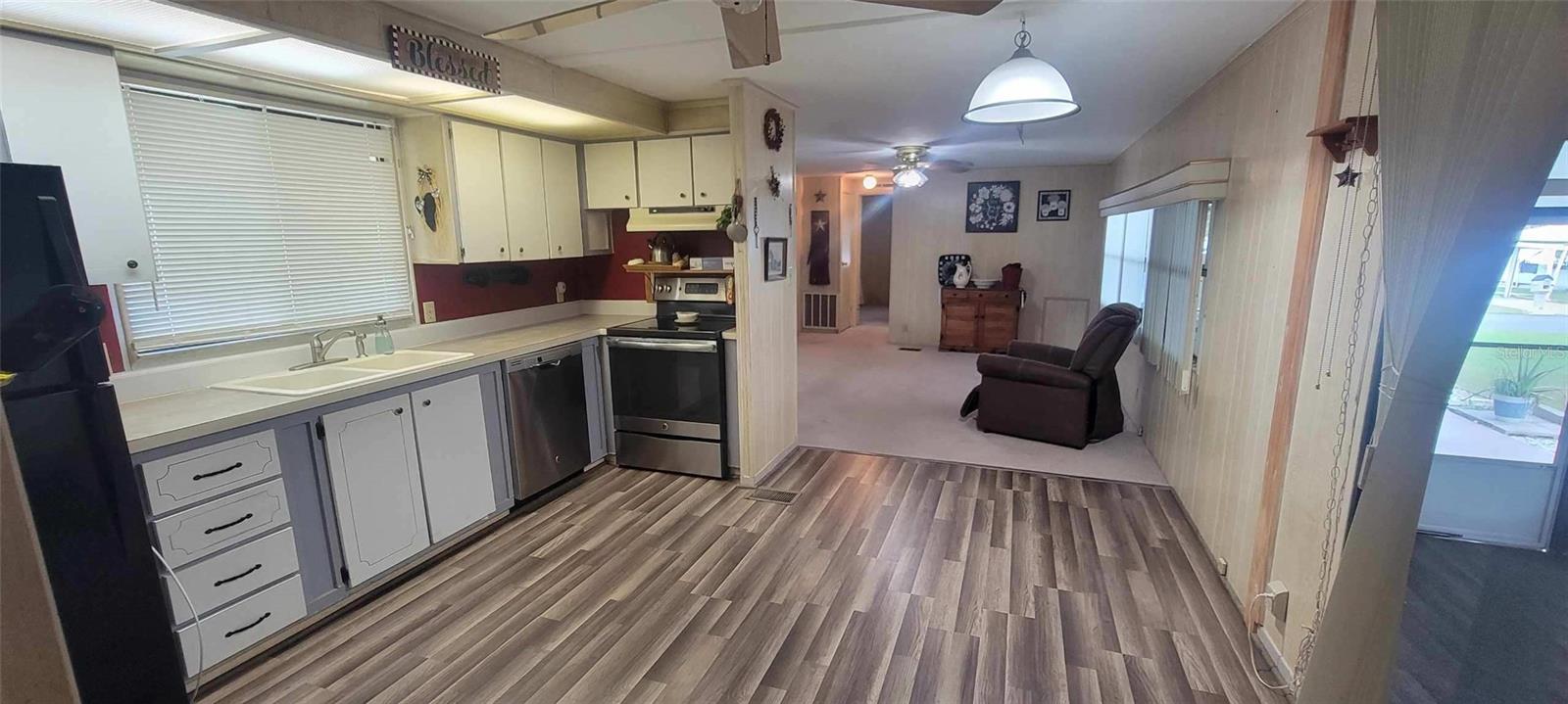 313 MONROE DR, LAKELAND, FL — photo 16