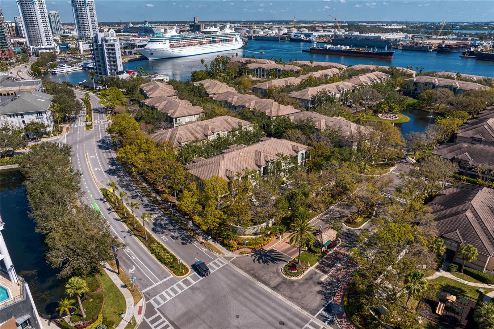 919 NORMANDY TRACE RD, TAMPA, FL — photo 3