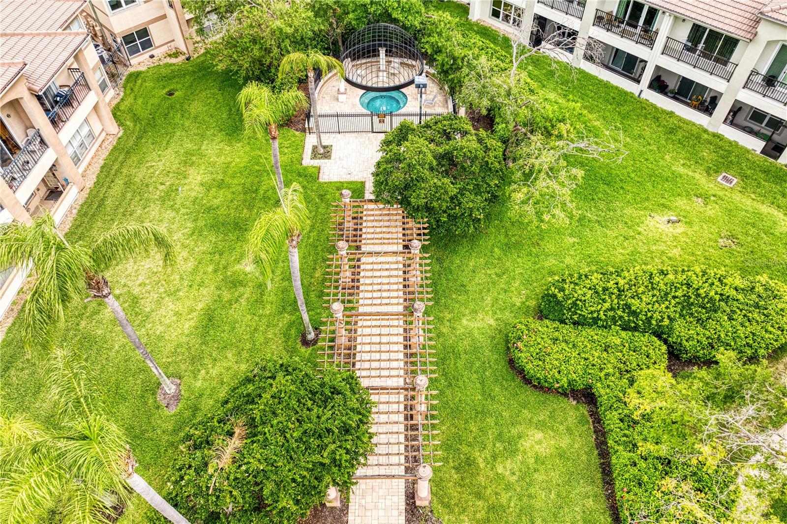 919 NORMANDY TRACE RD, TAMPA, FL — photo 30