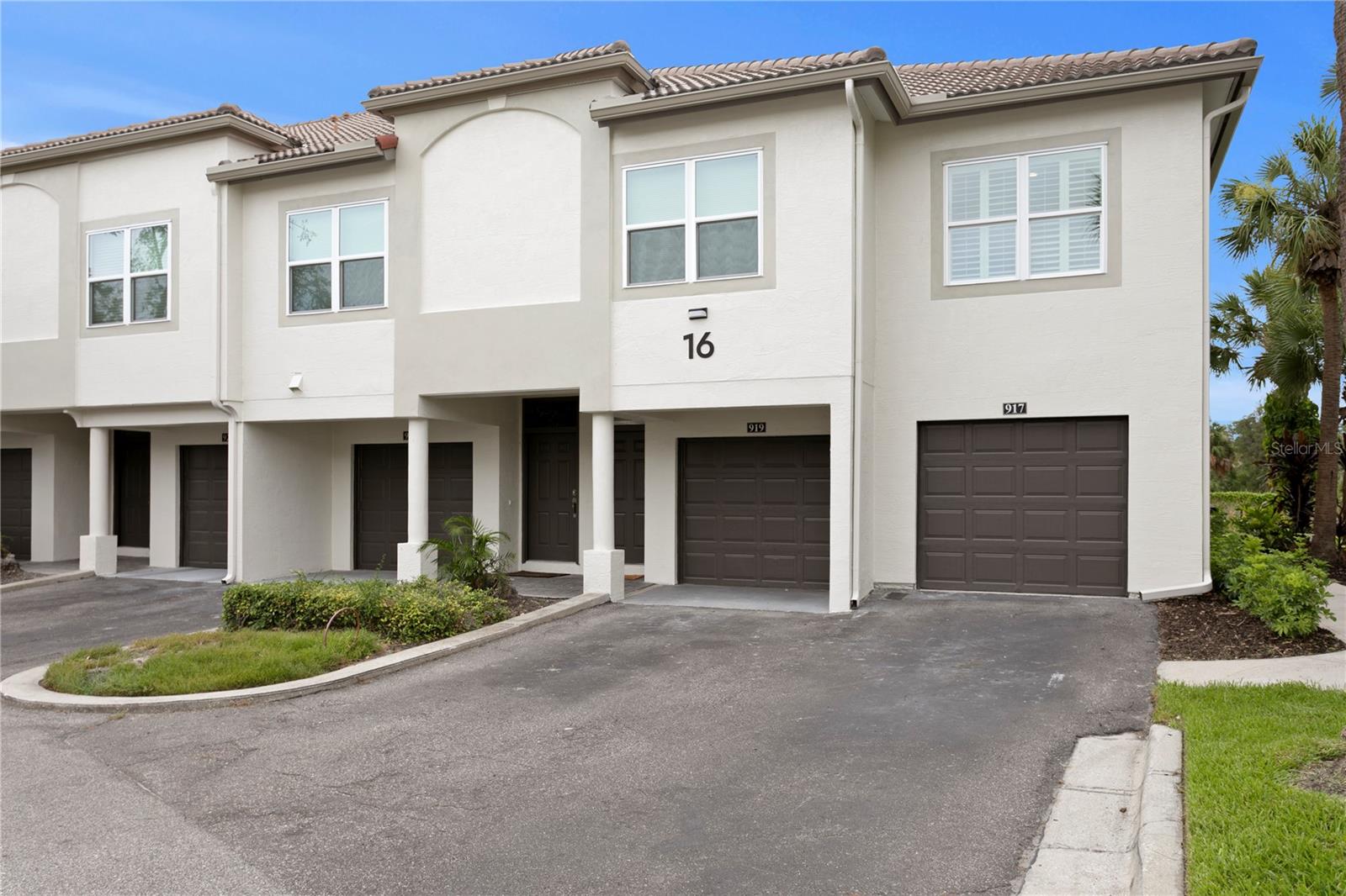 919 NORMANDY TRACE RD, TAMPA, FL — photo 40
