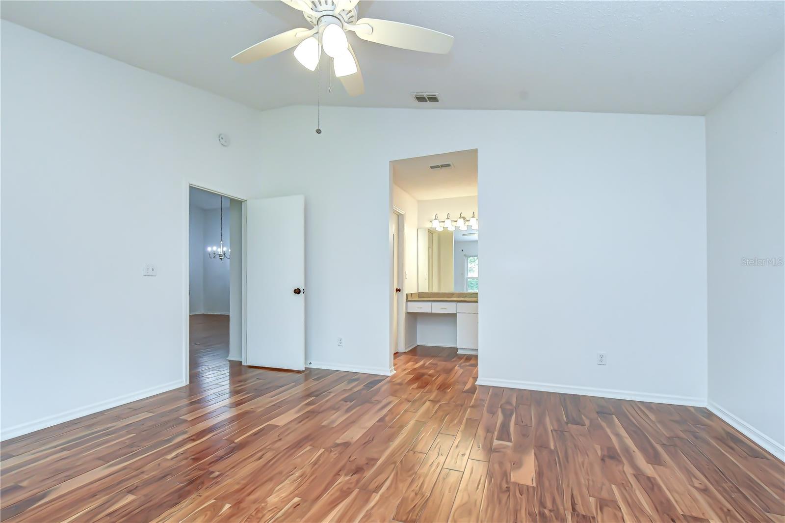 818 MCCALLISTER AVE, SUN CITY CENTER, FL — photo 13