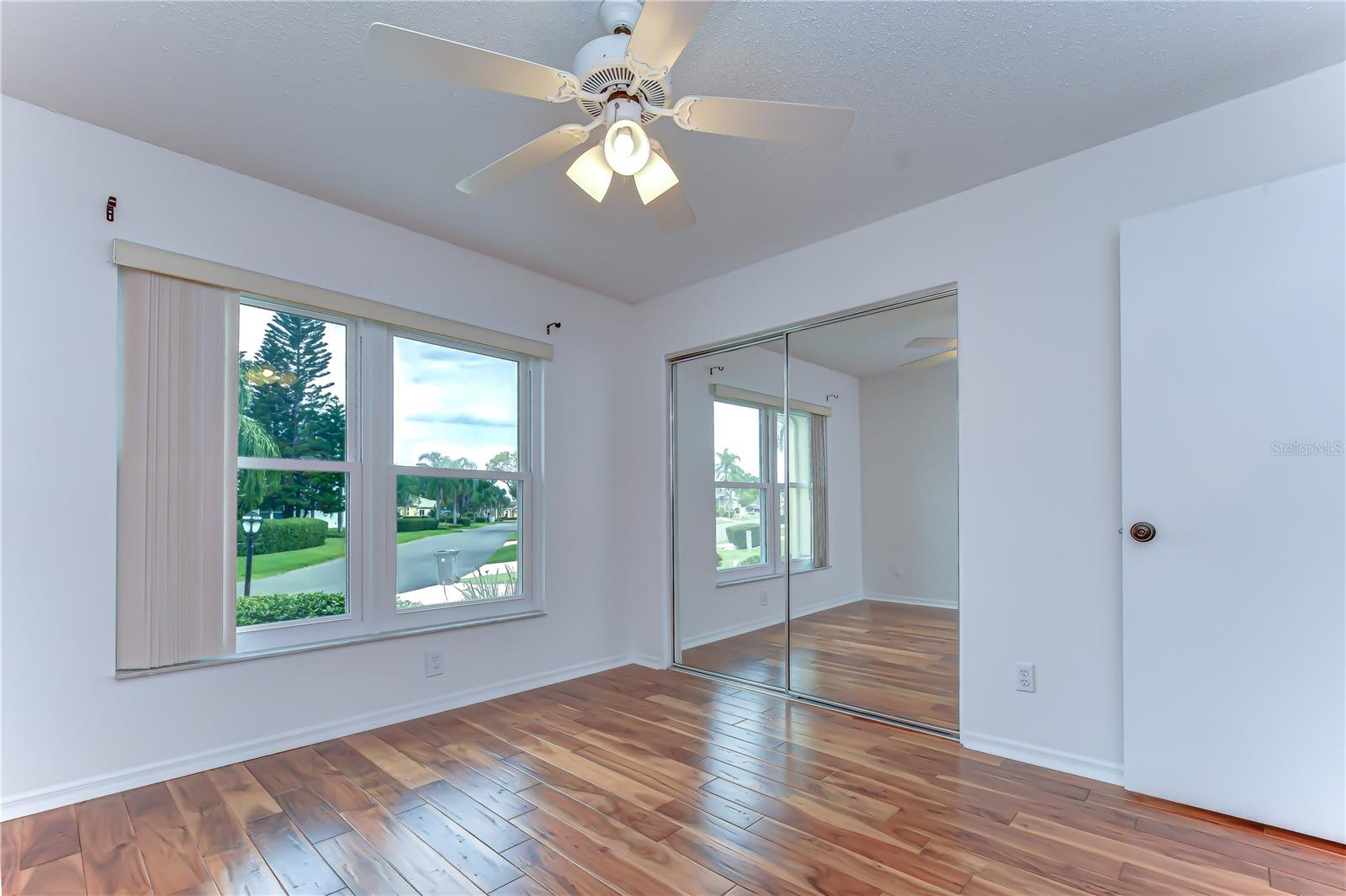818 MCCALLISTER AVE, SUN CITY CENTER, FL — photo 17