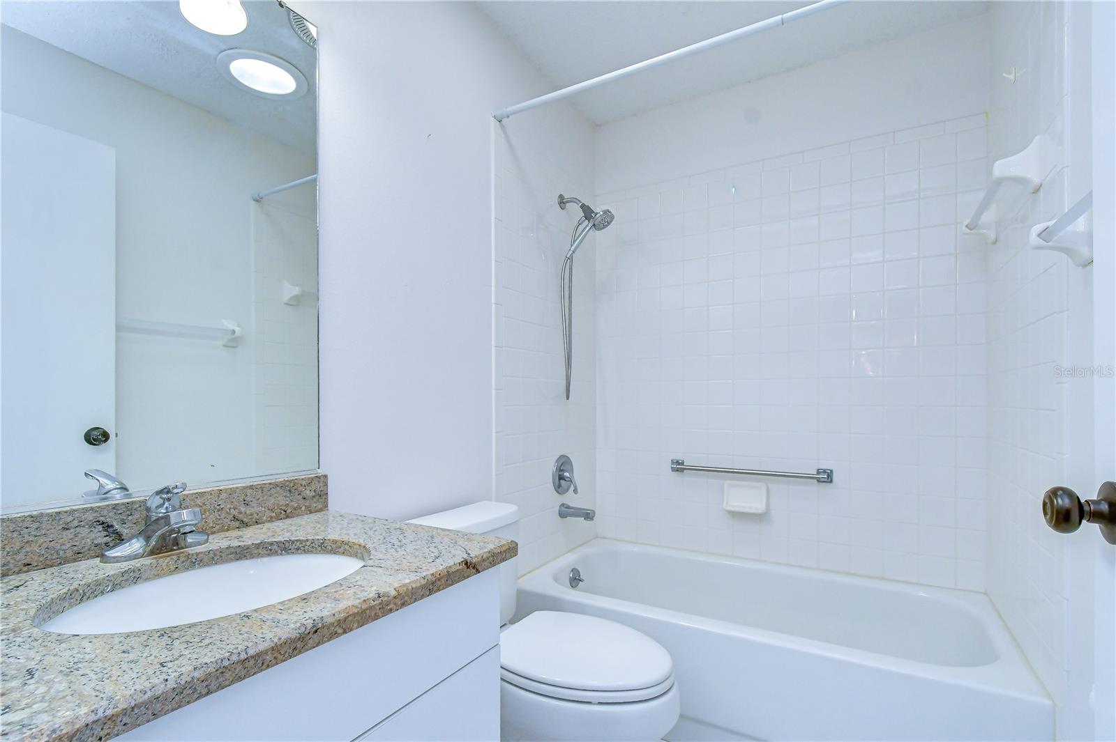 818 MCCALLISTER AVE, SUN CITY CENTER, FL — photo 18